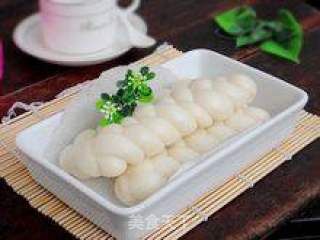 辮子饅頭的做法 讓孩子更有胃口的主食 辮子饅頭怎么做
